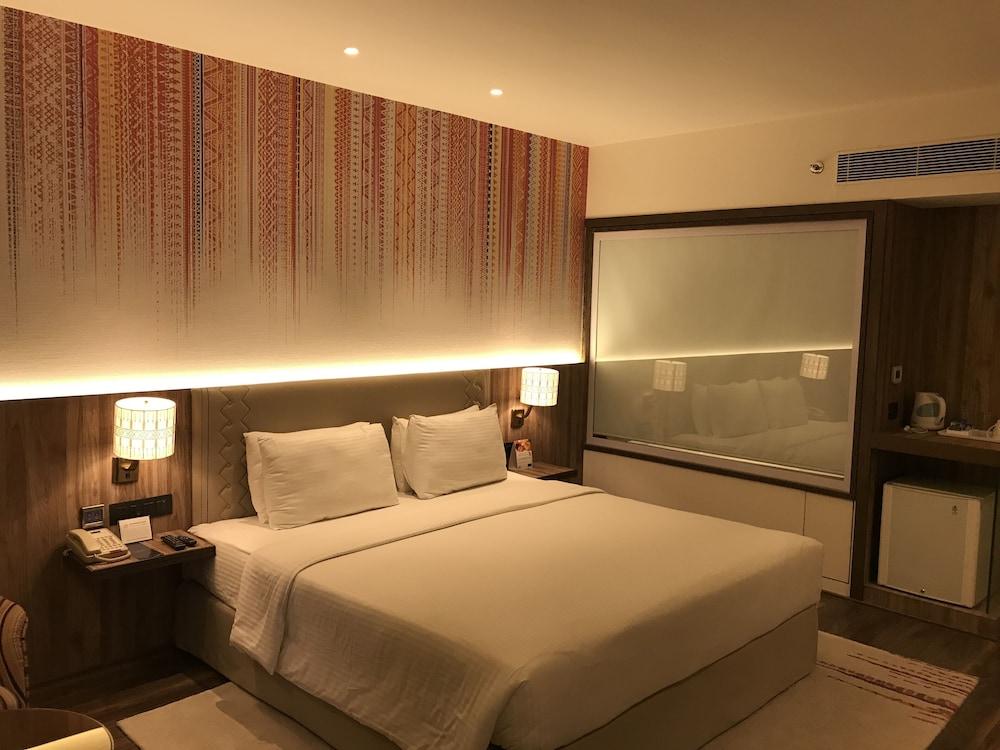 Welcomhotel By Itc Hotels, Ashram Road, אחמדאבאד מראה חיצוני תמונה